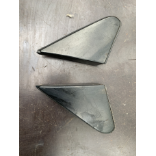 Накладка молдинг крила Toyota Yaris 601180D010 601170D010