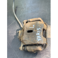 Суппорт гальмівний передній лівий Toyota Yaris 4775052020