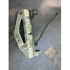 Кронштейн кріплення крила переднього лівого Renault Modus 323893 323893 J