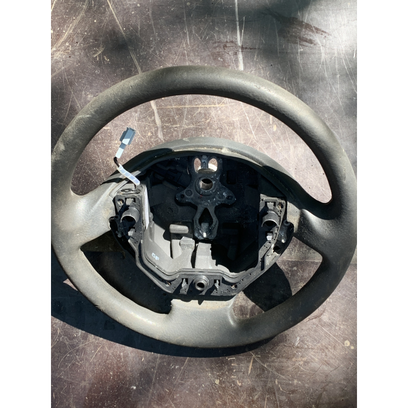 Кермо Renault Modus 8200216037 8200271529 Кермо Renault Modus 8200216037 8200271529