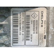 Блок керування двигуна (ЕБУ) Renault Modus 8200399038 8200430215