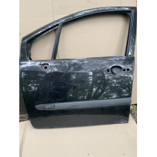 Двері передні ліві Renault Modus  7751475517