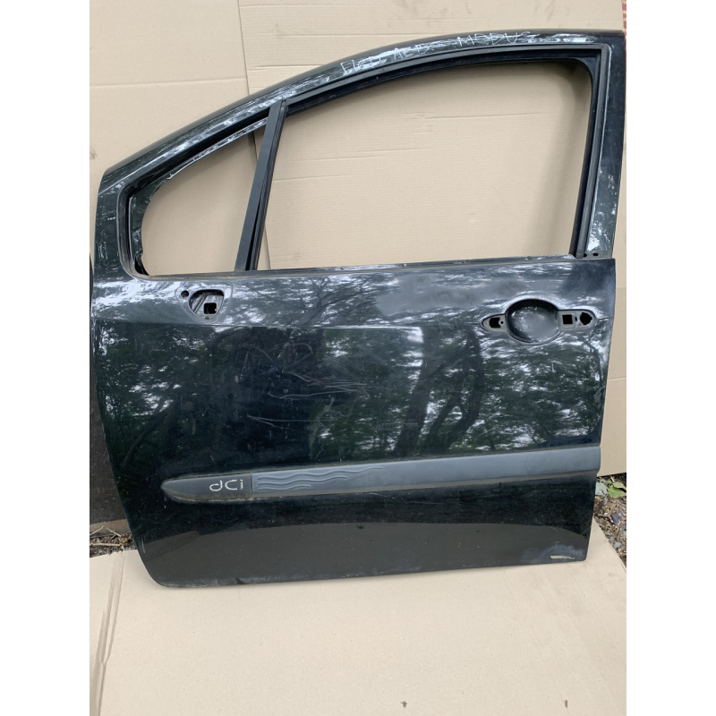 Двері передні ліві Renault Modus  7751475517