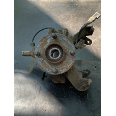 Кулак поворотний правий Ford Focus MK1 1078998 1078998 Ford