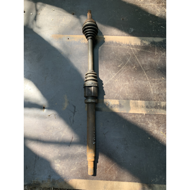 Півось (привод) передня права Ford Focus MK1 3652045 XS4W3B436BB Півось (привод) передня права Ford Focus MK1 3652045 XS4W3B436BB