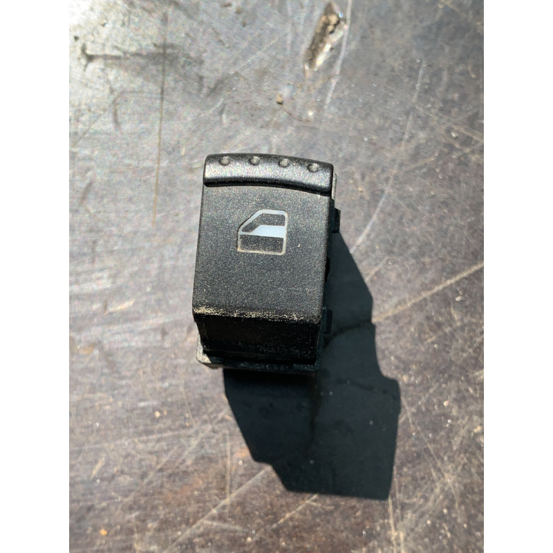 Кнопка склопідйомника Skoda Fabia 1 6Y0959855
