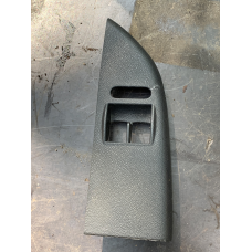 Накладка ручки лівих дверей Skoda Fabia 6Y1867227B