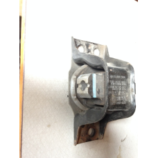 Подушка двигуна NISSAN MICRA K12 E
