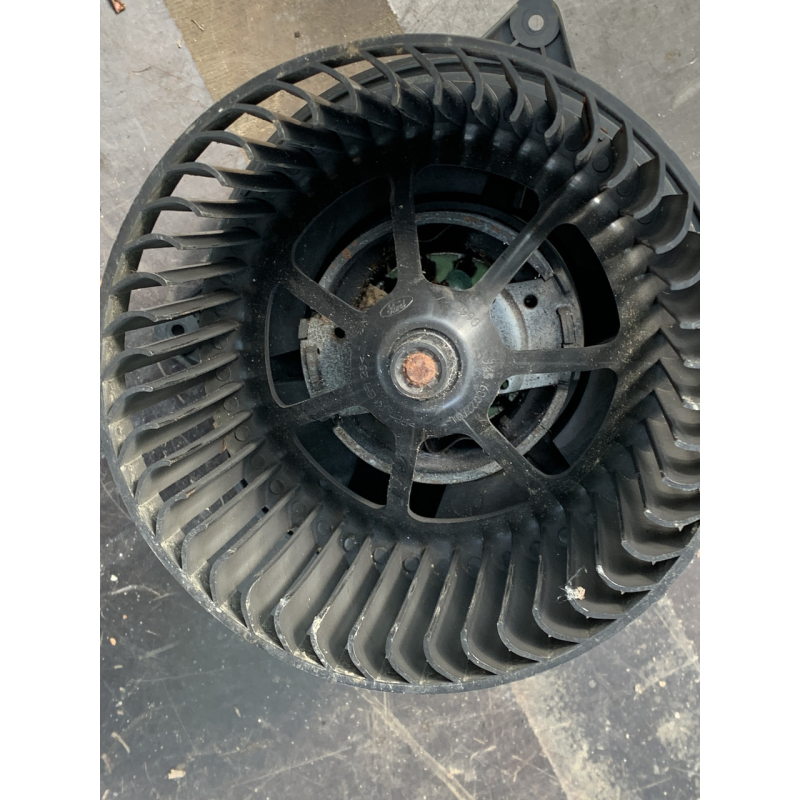 Вентилятор печки Ford Focus MK1 XS4H18456AD  XS4H-18456-AD