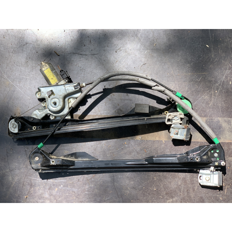 Склопідіймач електричний передній правий Ford Focus MK1 XS4123202  119145-103/9470