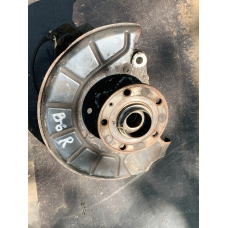 Цапфа/Поворотній кулак/Ступиця передня права Volkswagen Passat B6 3C0407258F  1K0615312F