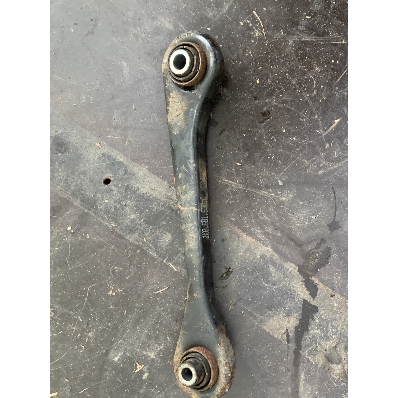 Важіль задній поперечний Volkswagen Passat B6 1K0501530C