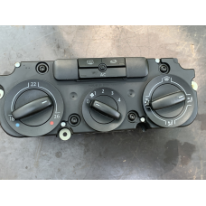 Блок керування клімат-контролю VAG 3C1820045A 5HB009328-01