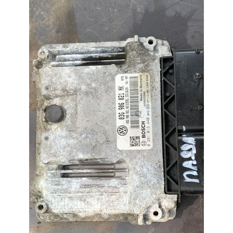 Блок керування двигуном Volkswagen Passat B6 03G906021NK 03G906021AB 0281013440 Блок керування двигуном Volkswagen Passat B6 03G906021NK 03G906021AB 0281013440