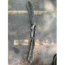 Повітропровід/дефлектор радіатора Volkswagen Passat B6 3C0121330