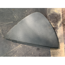 Накладка торпеди бічна права Volkswagen Passat B6 3C1858218A