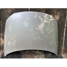 Капот на Volkswagen Passat B6 3C0823031C  3C0863835A