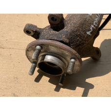 Поворотний кулак зі ступицею Ford Mondeo MK1 B553320