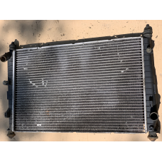 Радіатор основний Ford Mondeo MK1 8369C04 97BW8054AD 97BW-8054-AD