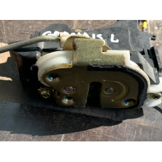 Замок лівої передньої двері Mitsubishi Grandis MN167831