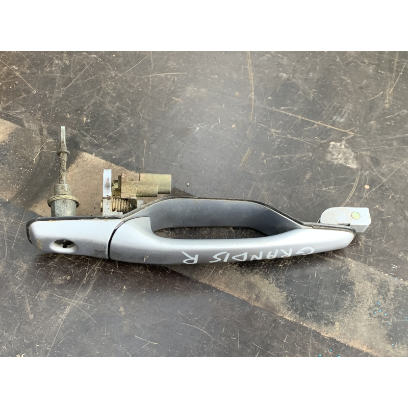 Ручка зовнішня правих передніх дверей Mitsubishi Grandis MR526106