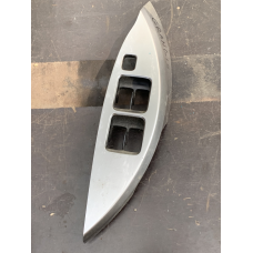 Накладка блока керування склопідіймачами Mitsubishi Grandis MN179480ZZ