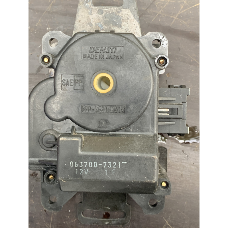Сервопривод заслінки печії Mitsubishi Grandis 0637007321