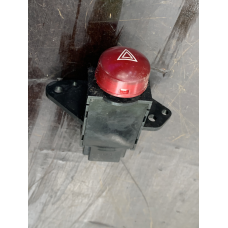 Кнопка аварійної сигналізації Mitsubishi Grandis MR962274