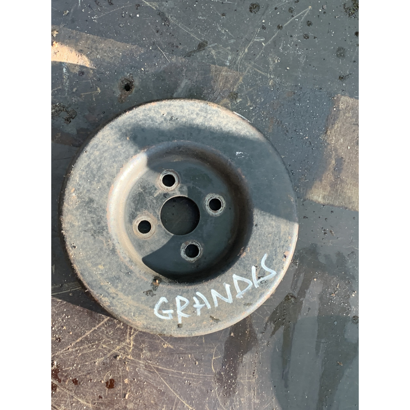Шківа водяної помпи Mitsubishi Grandis 2.4 Mivec MN149480