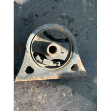 Подушка двигуна передня Mitsubishi Grandis 2.4 Mivec  MR594382
