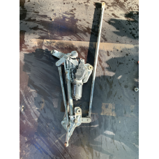 Трапеція двірників Mitsubishi Grandis 2.4 Mivec MN182409 8250A138