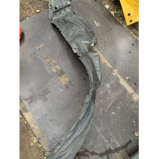 Підкрилок передній лівий Mitsubishi Grandis 2.4 Mivec MN129053 MN145577