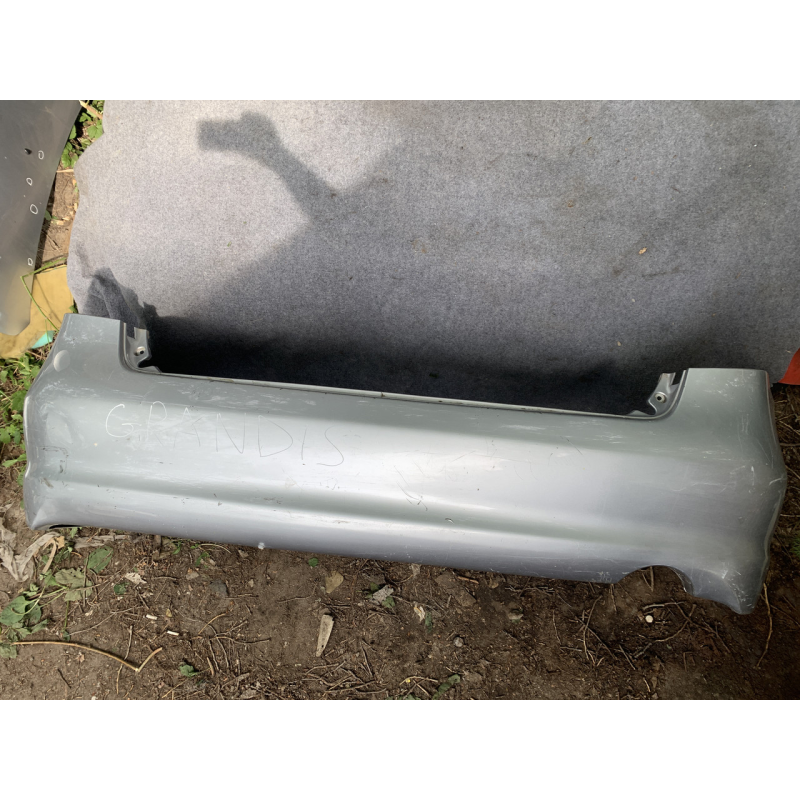 Бампер задній Mitsubishi Grandis 2.4 Mivec MN145457 Бампер задній Mitsubishi Grandis 2.4 Mivec MN145457