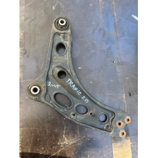 Важіль передній правий Renault Trafic / Opel Vivaro / Nissan Primastar (07-14) 8200395034 93853465