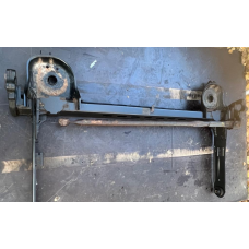 Балка задньої підвіски Renault Trafic / Opel Vivaro 550446901R 555016630R