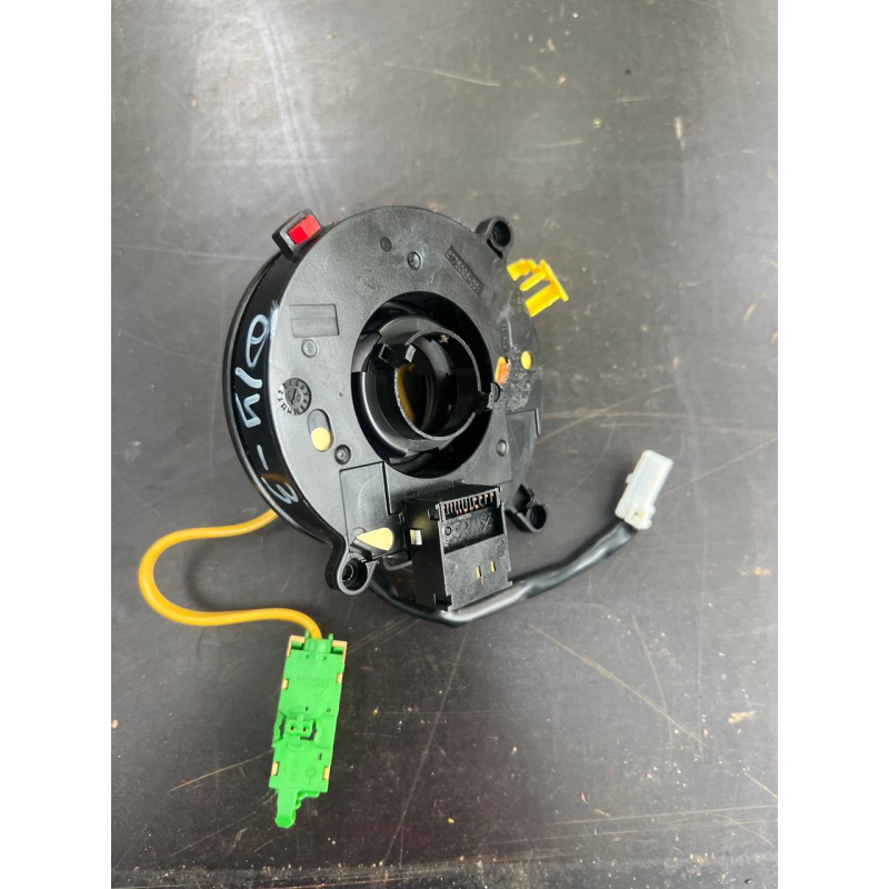 Підрулевий шлейф AirBag  Fiat Stilo / Alfa Romeo 147  2775096-001 / 2775096001 / 2775096