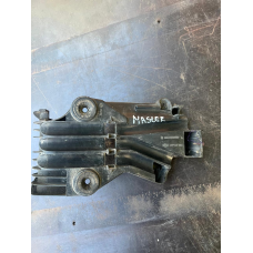 Кронштейн кріплення повітряного фільтра Renault Master/Opel Movano 8200505562
