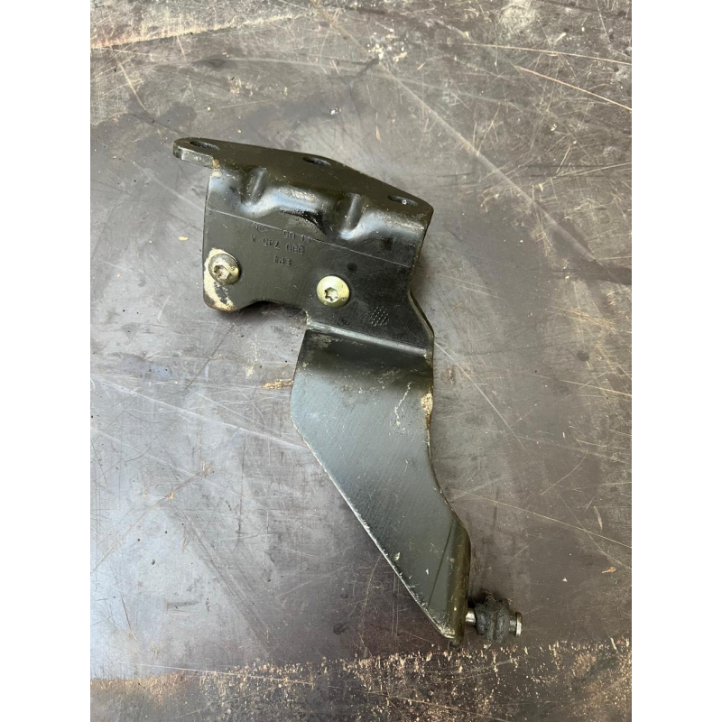 Обмежувач відчинення розсувних дверей Renault Master /Opel Movano 7700352470