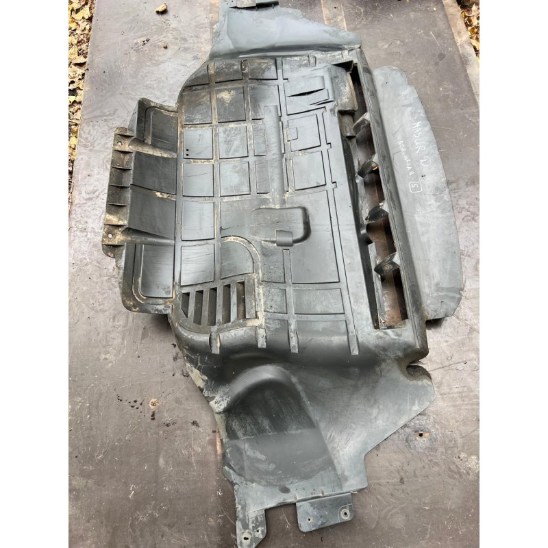 Захист двигуна пластикова Renault Master II/Opel Movano 9109501 8200026163