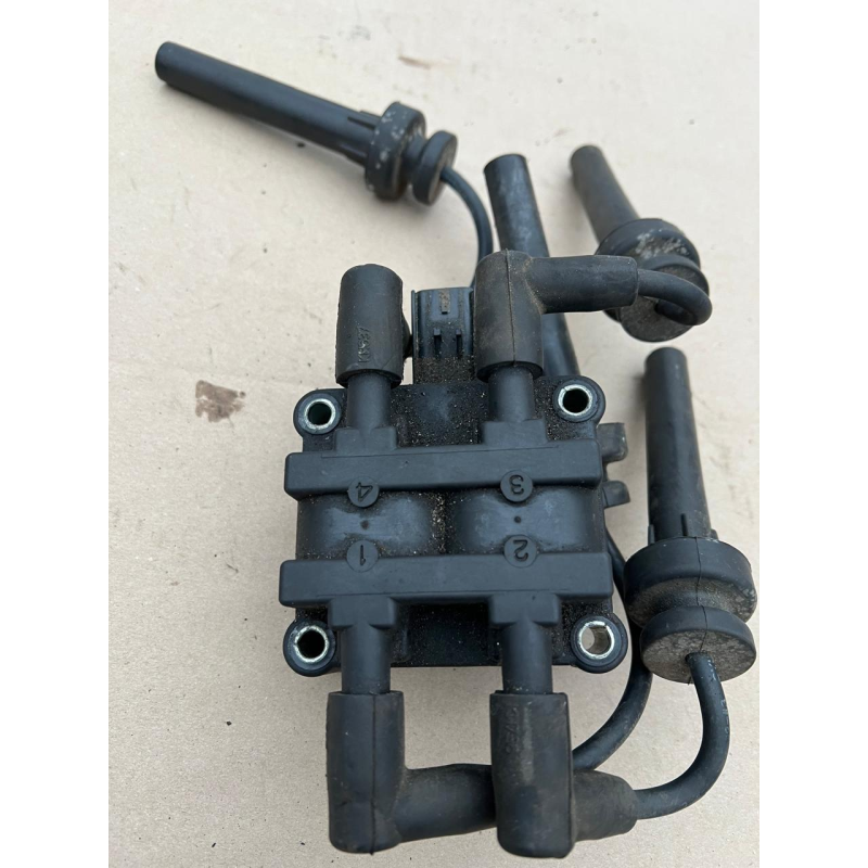 Котушка запалювання Chrysler Voyager 2.4 (GSHY52) 1995-2001 04609103AB