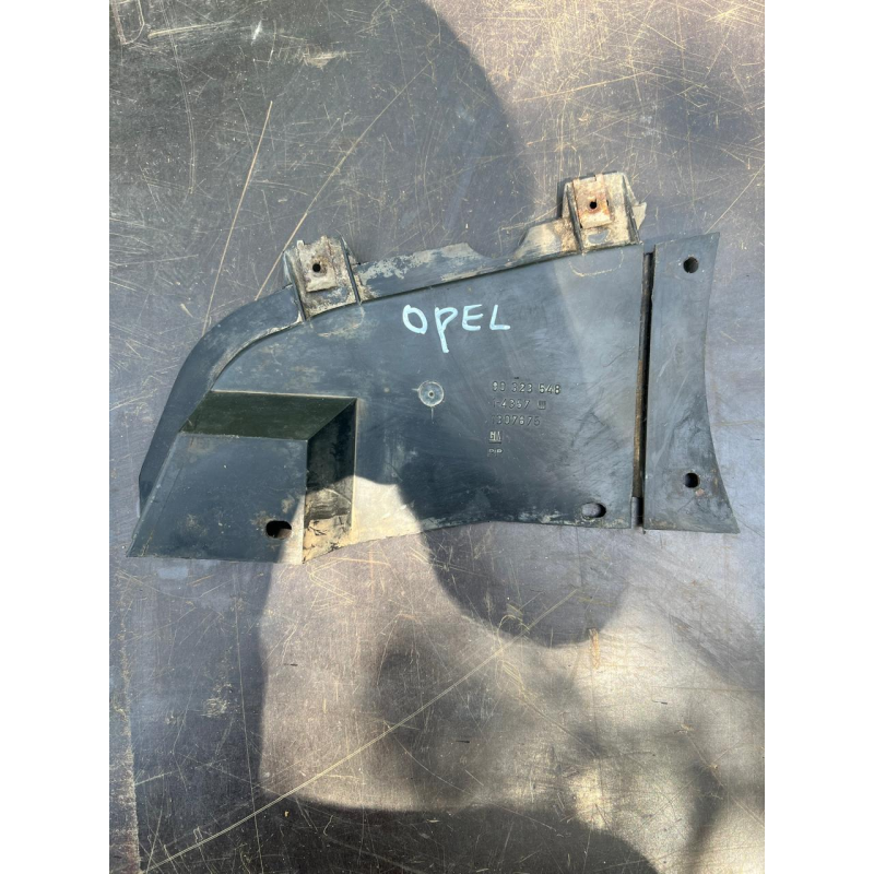 Захист під бампер нижня Opel Vectra A GM 90323548 90323548 Захист під бампер нижня Opel Vectra A GM 90323548 90323548