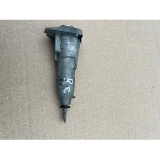 Серцевина замка дверей L VAG Skoda Octavia A7 RS 5E0837167A VAG 5E0837167A