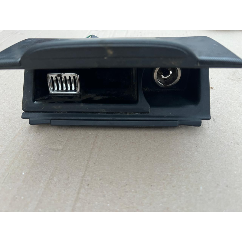 Пепельниця Honda Accord 7/Хонда Акорд 7 77713SDAK31ZC 77711SDCY30 Пепельниця Honda Accord 7/Хонда Акорд 7 77713SDAK31ZC 77711SDCY30