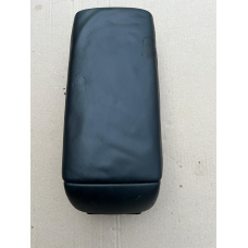 Підлокітник Honda Accord 7 /Хонда Акорд 7 83405SEAE01ZA 83405E01ZA