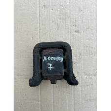 Подушка двигуна задня демпфер Honda Accord 7 /Хонда Акорд 7 50420SEAE01