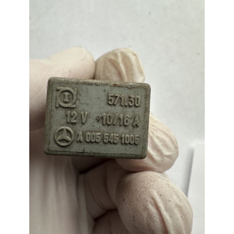 Автомобільне реле Mercedes A 005 545 10 05 A0055451005