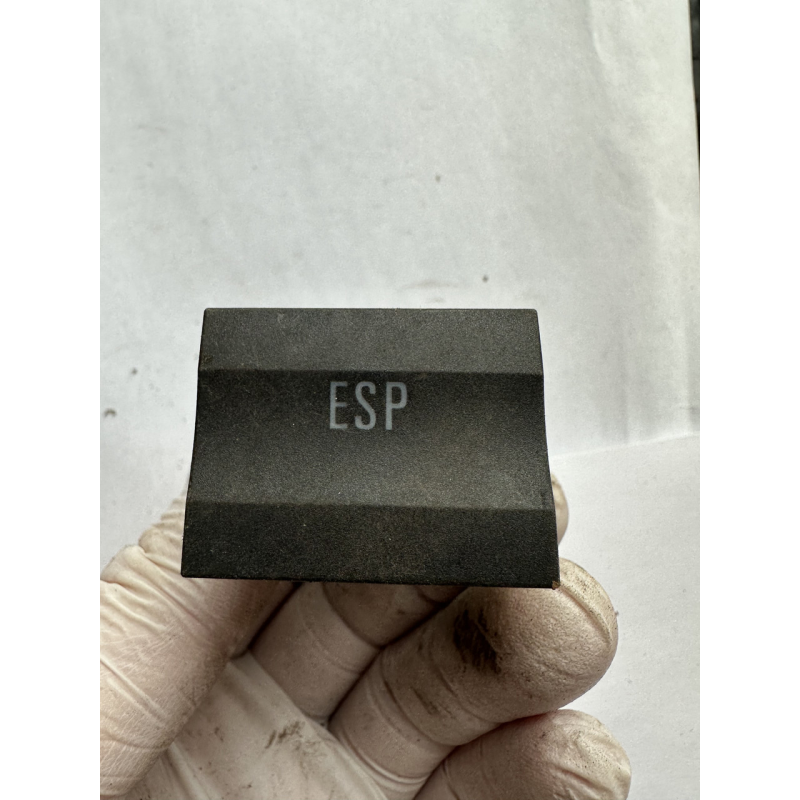 Кнопка ESP Skoda Fabia MK1 (1999-2007) 6Y0927134 Кнопка ESP Skoda Fabia MK1 (1999-2007) 6Y0927134