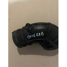 Патрубок повітроводу Opel Omega B  90412382  GM90412382