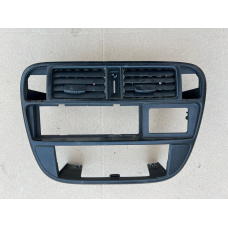 Центральна консоль Honda Civic 1995-2001 77251-S01-A01ZA