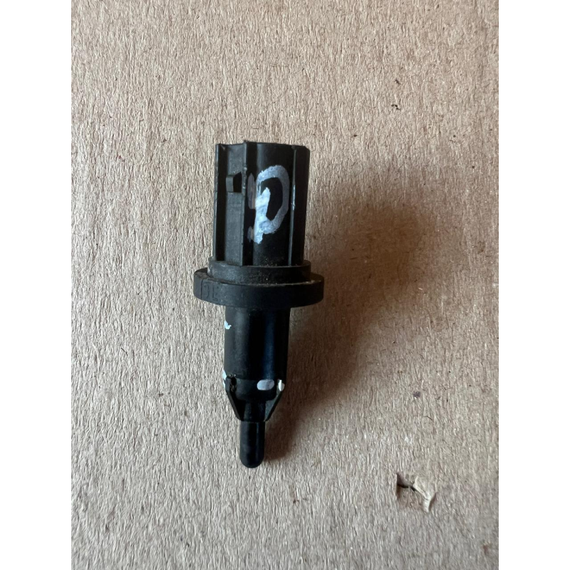 Датчик температури повітря Honda Accord VII 37880PLC004